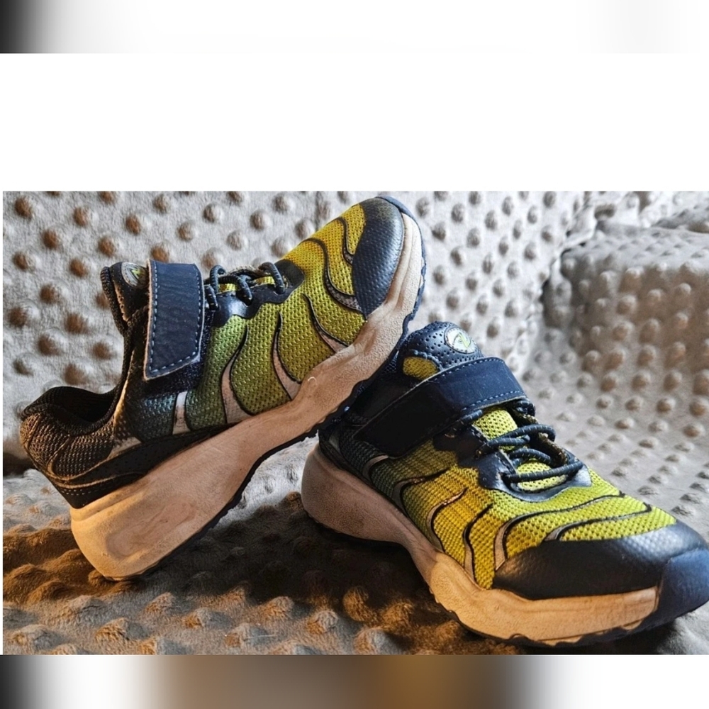 Athletic Works Toddler Boys Shoe Blue/Green Size 9‎ Pre-owned Good Condition
